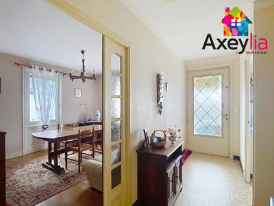 Maison - 93 m² - 4 pièces