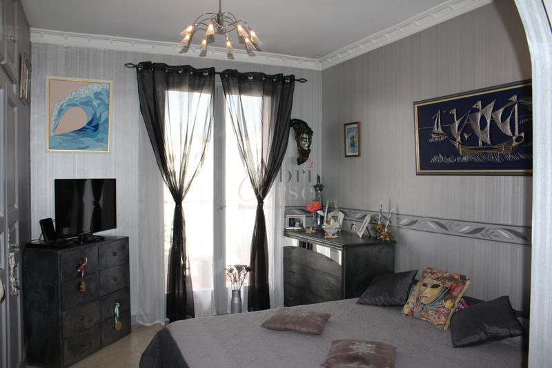 Appartement - 87 m² - 4 pièces