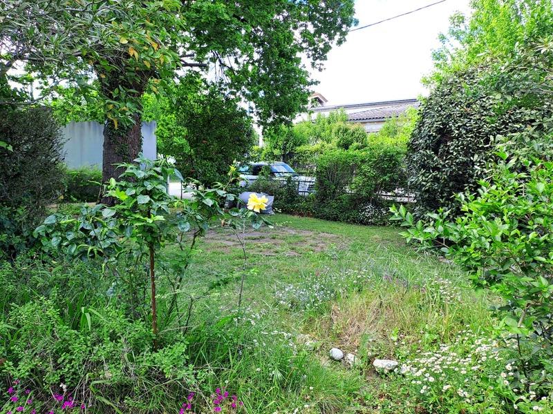 Maison - 180 m² - 4 pièces