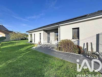 Maison - 141 m² - 8 pièces