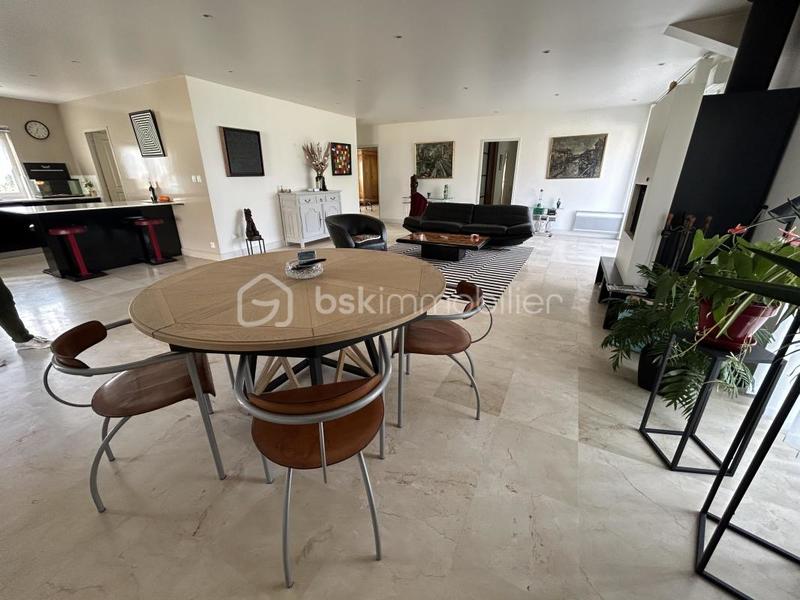 Maison - 146 m² - 4 pièces