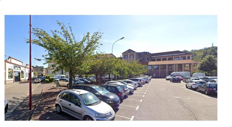 Local commercial - 1 000 m² - 10 pièces