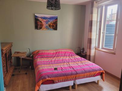 Maison - 211 m² - 6 pièces