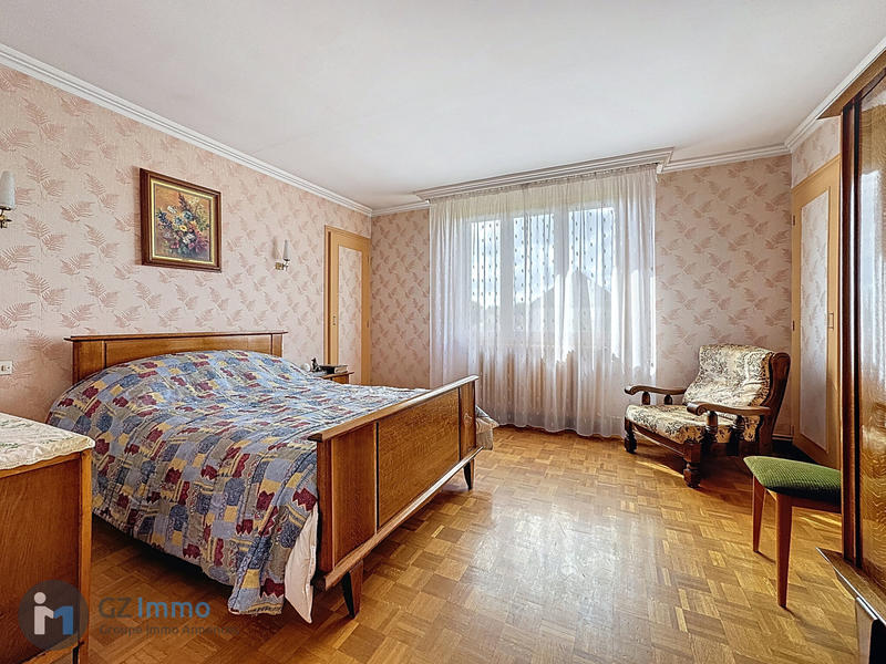 Maison - 137 m² - 6 pièces