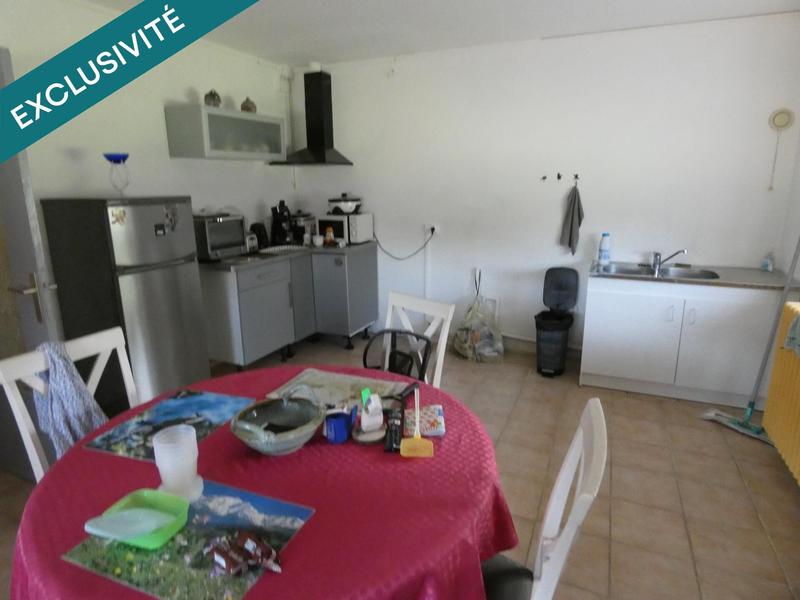 Maison - 292 m² - 10 pièces