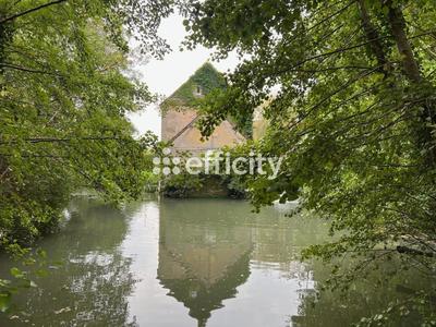 Moulin - 222 m² - 6 pièces