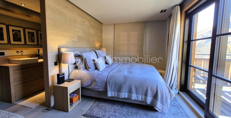 Châlet - 350 m² - 9 pièces