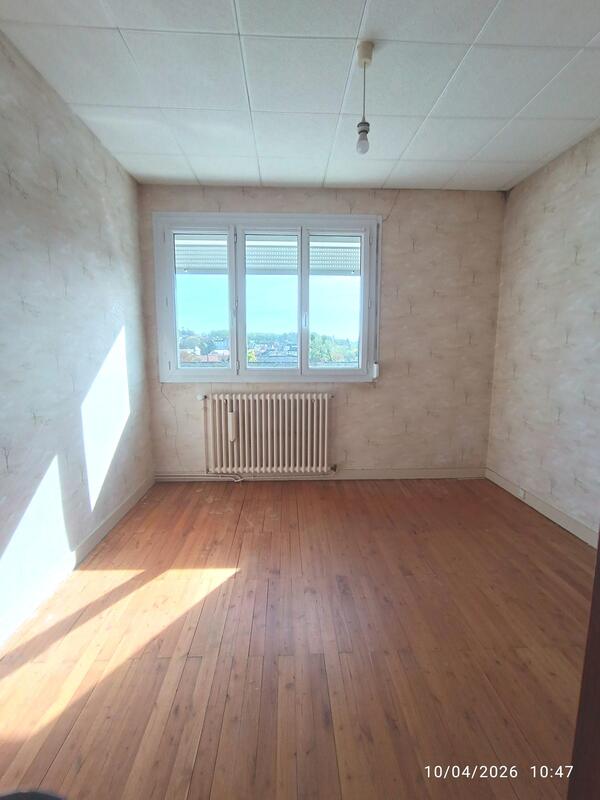 Maison - 87 m² - 5 pièces