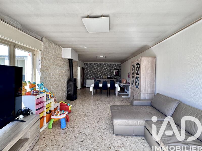 Maison - 159 m² - 6 pièces