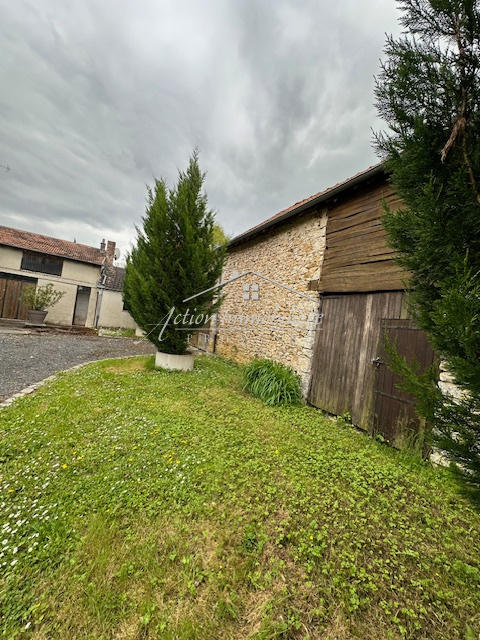 Maison de village - 95 m² - 6 pièces