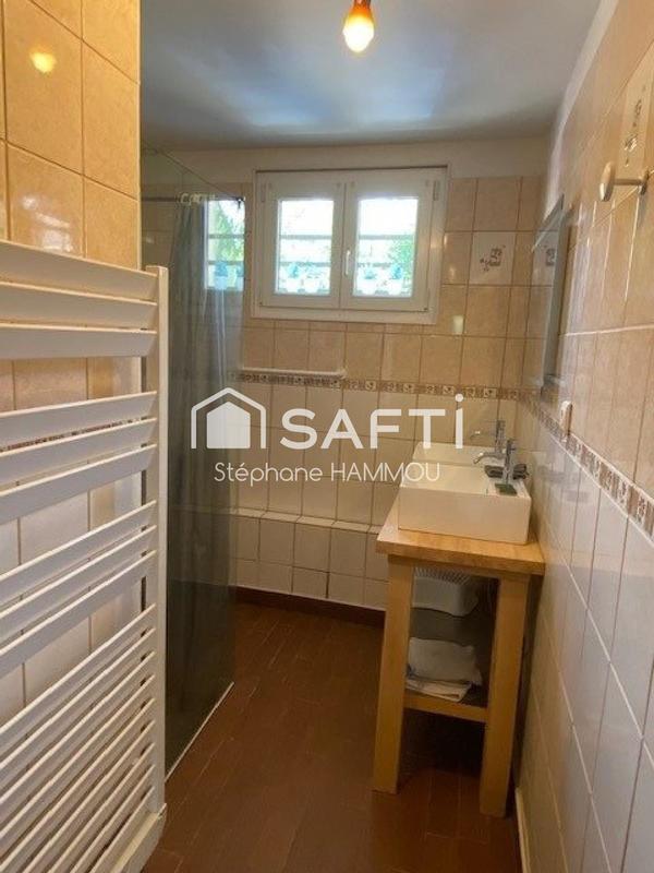 Maison - 180 m² - 7 pièces