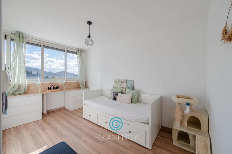 Appartement - 68 m² - 4 pièces