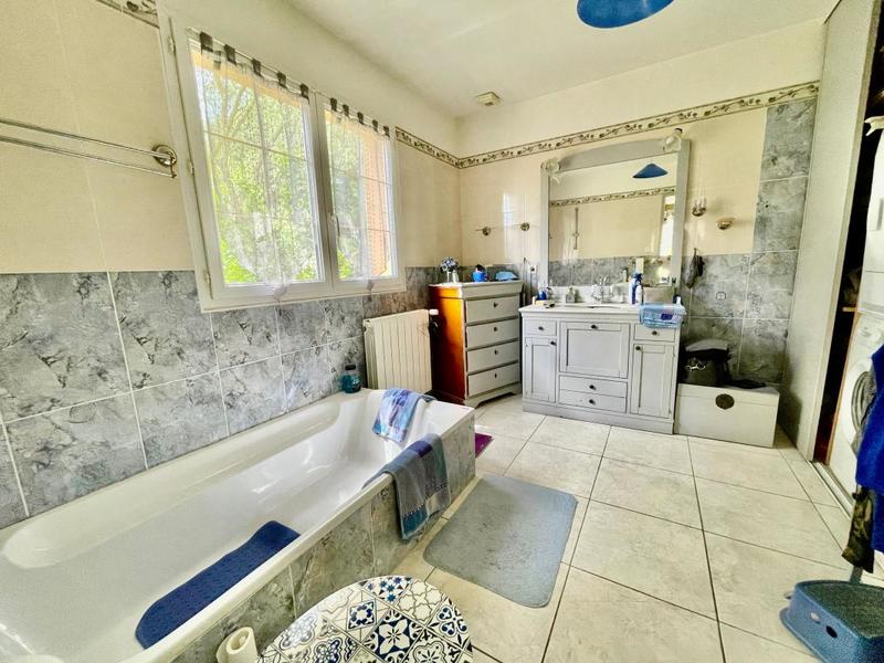 Villa - 151 m² - 4 pièces