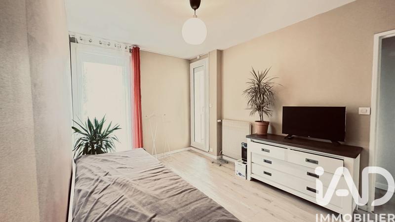 Maison - 97 m² - 4 pièces