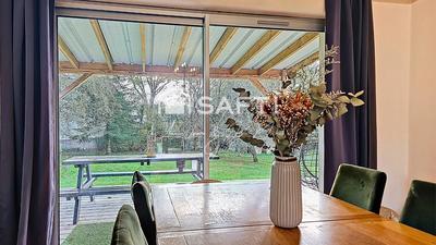 Maison - 135 m² - 6 pièces