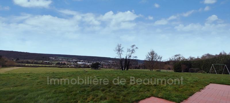 Maison - 317 m² - 12 pièces