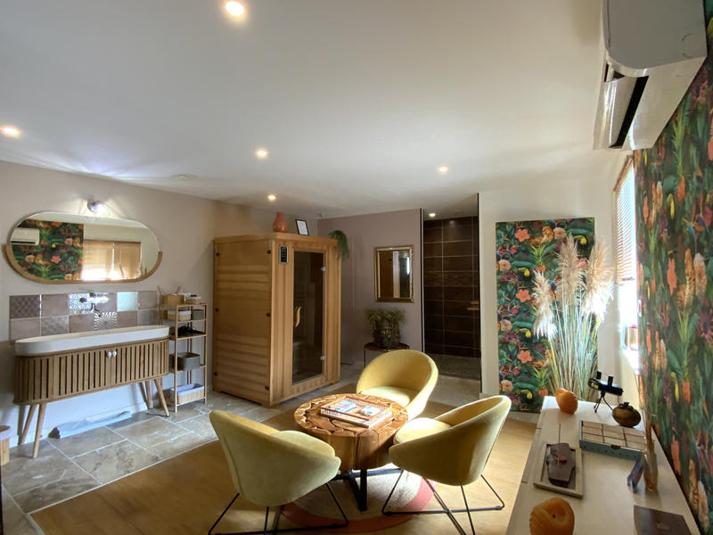 Maison - 300 m² - 7 pièces