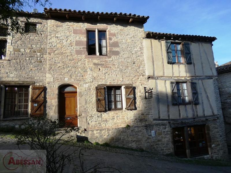 Maison de village - 130 m² - 5 pièces