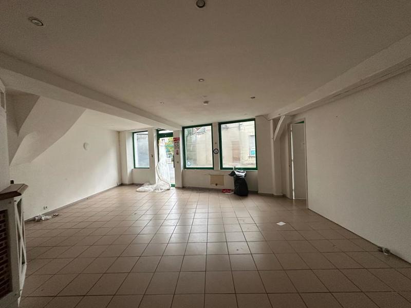 Immeuble - 180 m² - 8 pièces