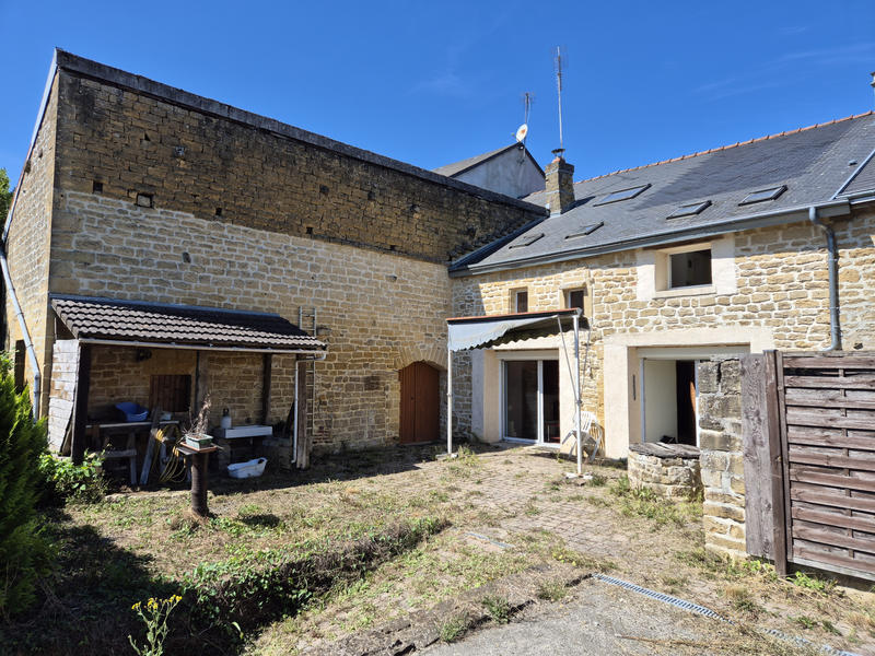 Maison - 200 m² - 10 pièces