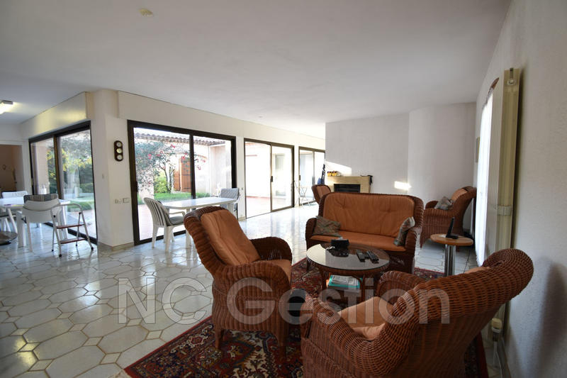 Maison - 160 m² - 3 pièces