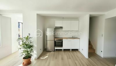 Maison - 75 m² - 4 pièces