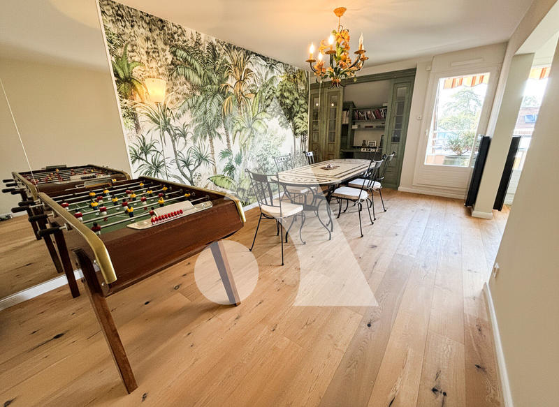 Appartement - 131 m² - 5 pièces