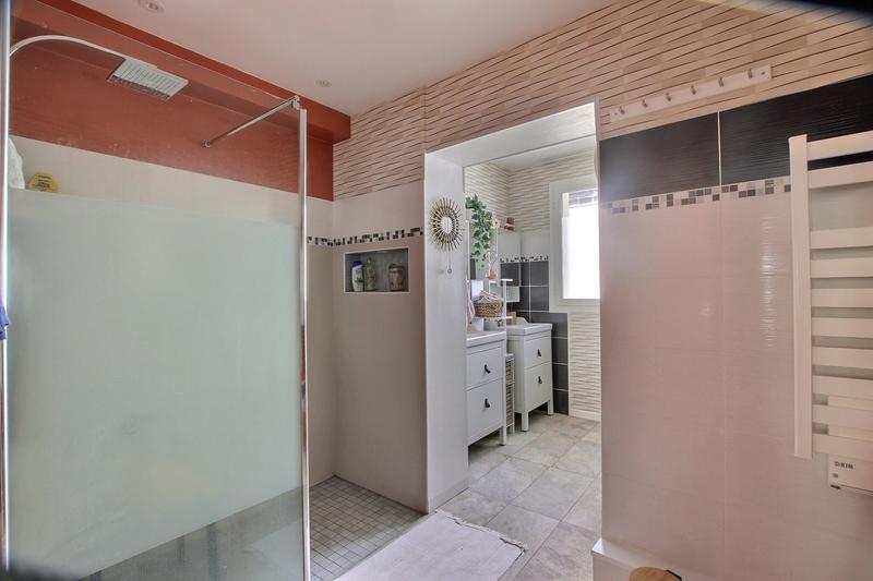 Appartement - 147 m² - 5 pièces