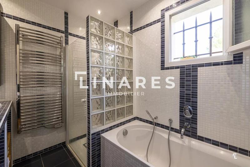 Maison - 127 m² - 5 pièces