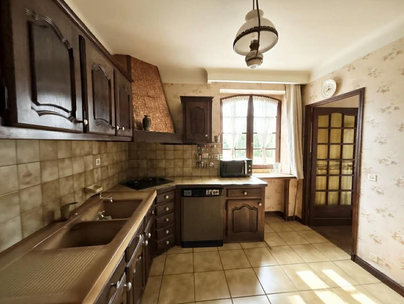 Maison - 190 m² - 6 pièces