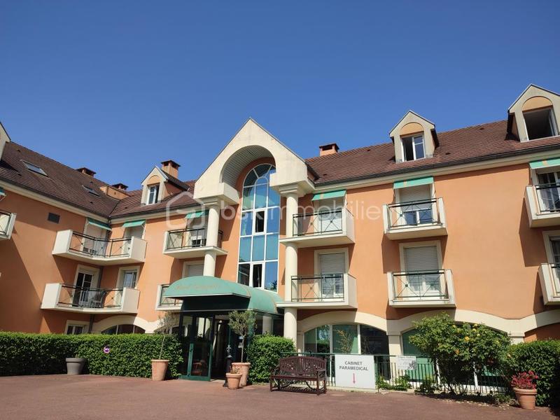 Studio - 37 m² - 1 pièce