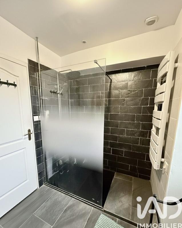 Maison de village - 95 m² - 3 pièces