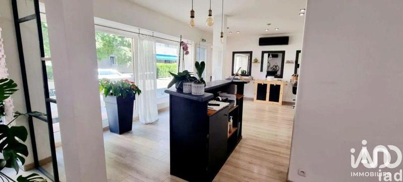 Local commercial - 65 m²