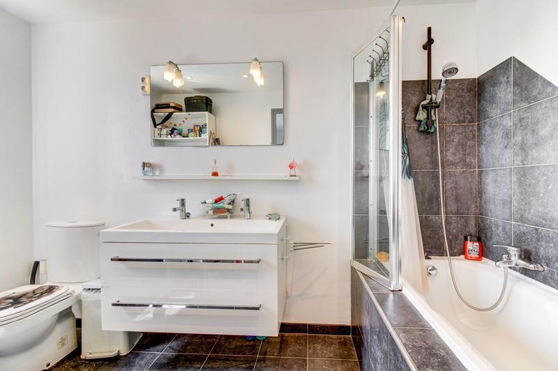 Maison - 193 m² - 7 pièces