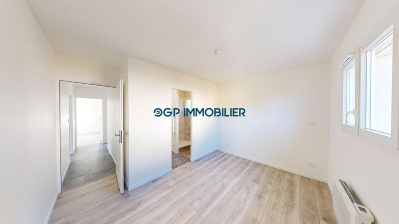Maison - 98 m² - 4 pièces