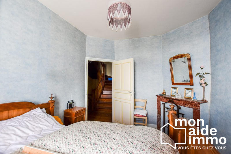 Maison ancienne - 111 m² - 7 pièces