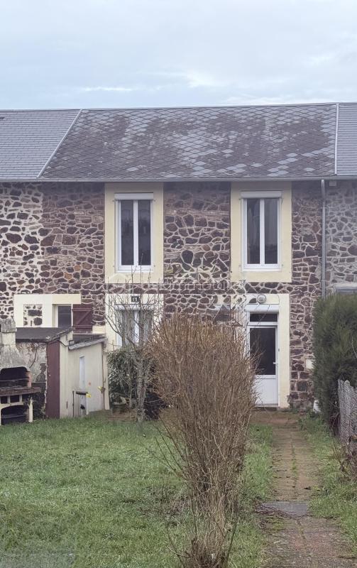 Maison en pierre - 46 m² - 3 pièces