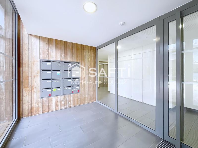 Appartement - 92 m² - 4 pièces