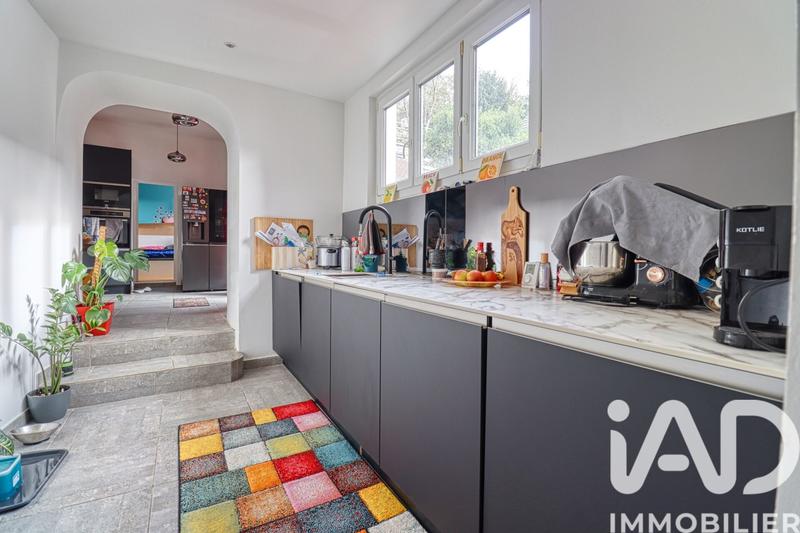 Maison - 197 m² - 7 pièces