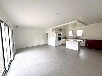 Maison - 109 m² - 4 pièces