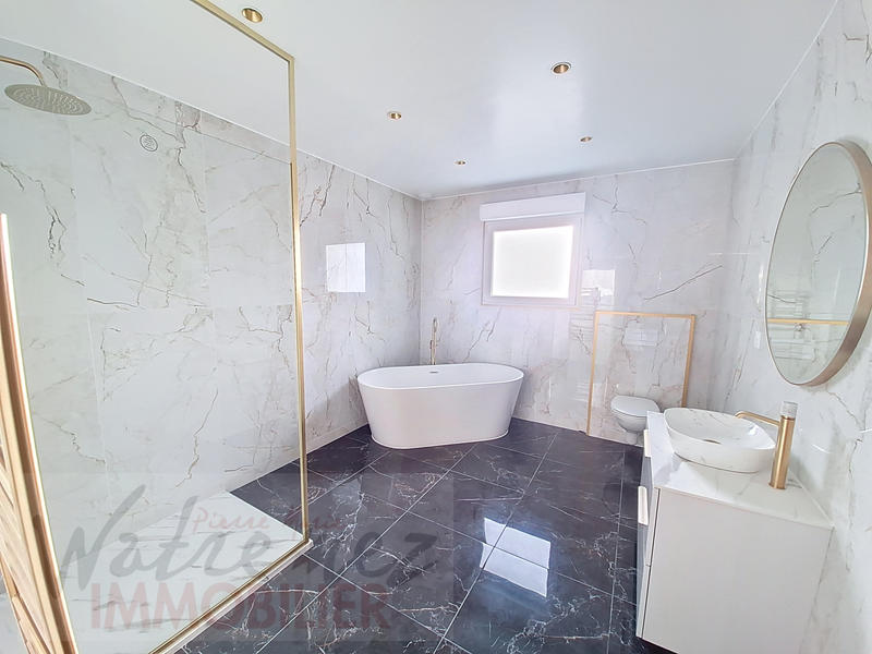 Maison - 144 m² - 5 pièces