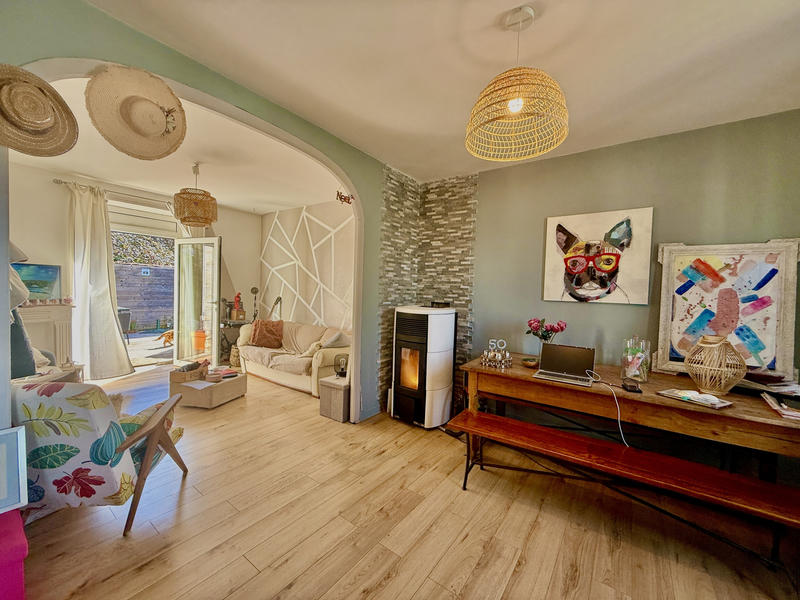 Maison - 90 m² - 4 pièces