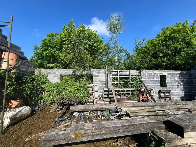 Maison - 170 m² - 1 pièce