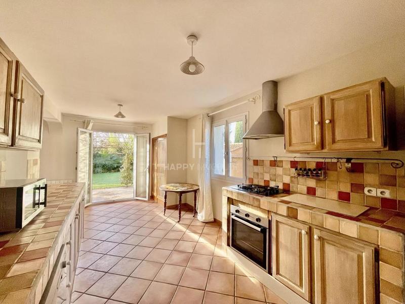 Maison - 211 m² - 7 pièces