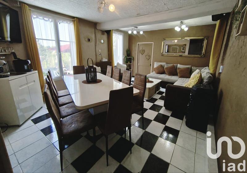 Maison de village - 100 m² - 6 pièces