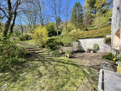 Maison - 148 m² - 6 pièces