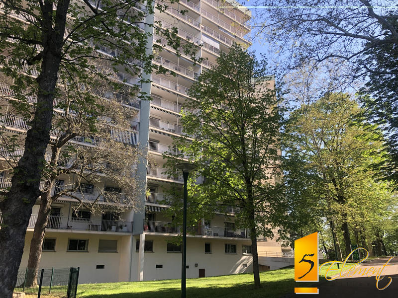 Appartement - 119 m² - 5 pièces