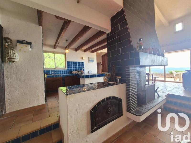 Maison - 180 m² - 6 pièces