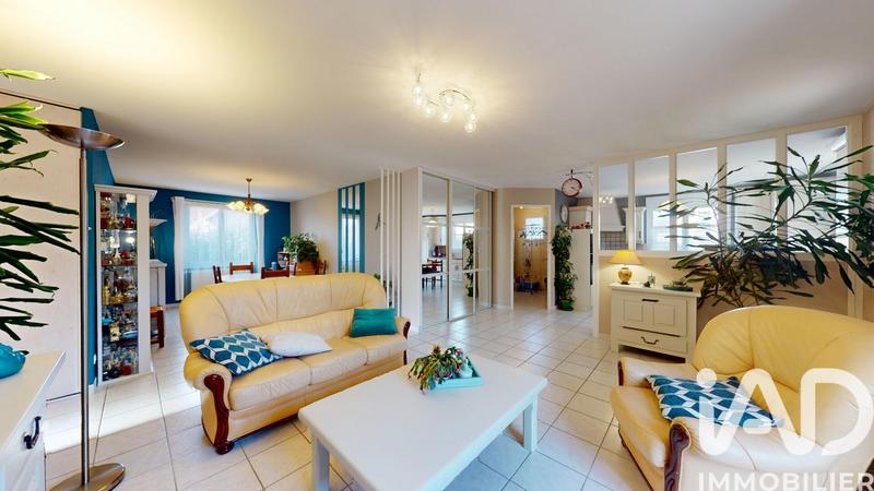 Maison - 108 m² - 5 pièces