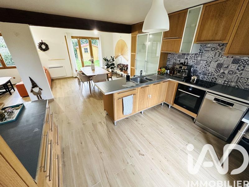 Maison - 155 m² - 8 pièces